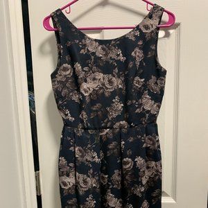 O'2nd Dark Floral Knee-Length Dress